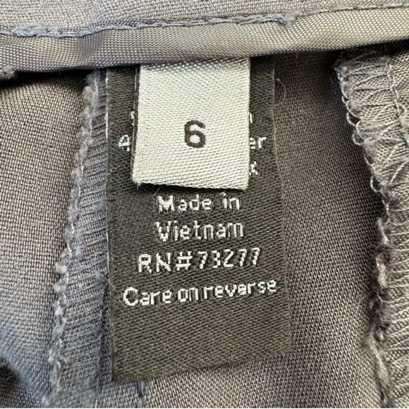 Apt 9 Gray Capris Size 6 Mid Rise Straight Leg Work Office Dress Pants - Picture 8 of 10